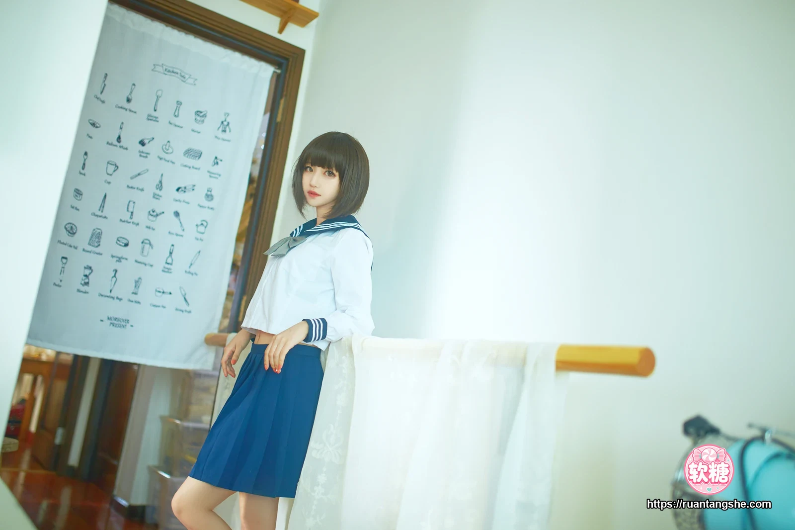 Shika小鹿鹿 Shika小鹿鹿 NO.05 - 短发JK
