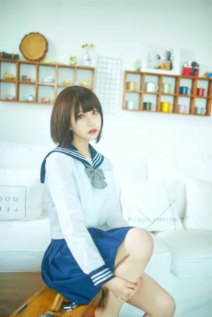 Shika小鹿鹿《短发JK》写真图集 11P｜在线预览与图包下载