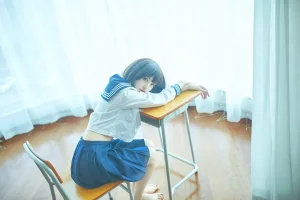 Shika小鹿鹿《短发JK》写真图集 11P｜在线预览与图包下载