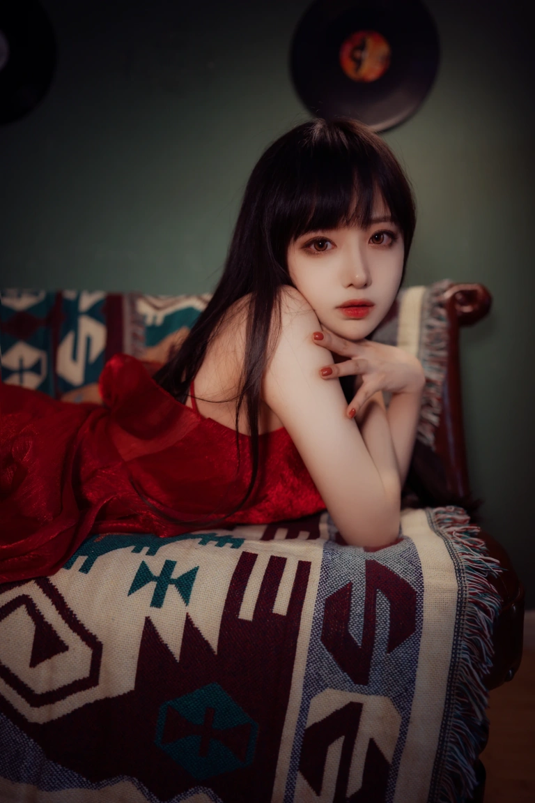 Shika小鹿鹿《Rose》写真图集 8P｜在线预览与图包下载