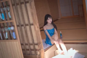 Shika小鹿鹿《蓝裙子》写真图集 16P｜在线预览与图包下载