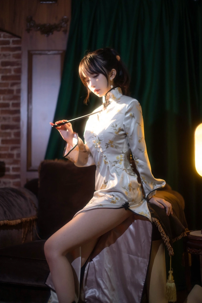 Shika小鹿鹿《中秋旗袍》写真图集 12P｜在线预览与图包下载