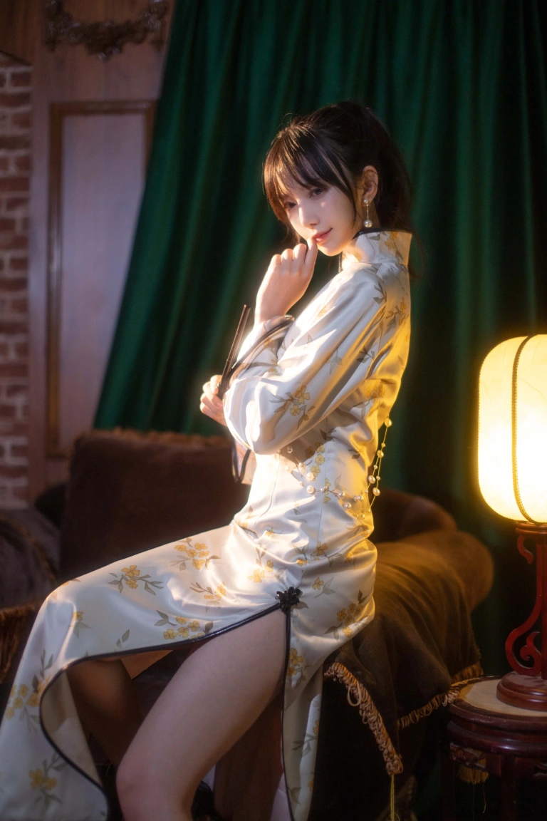 Shika小鹿鹿《中秋旗袍》写真图集 12P｜在线预览与图包下载
