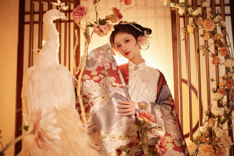 Shika小鹿鹿《大明富贵花》写真图集 11P｜在线预览与图包下载