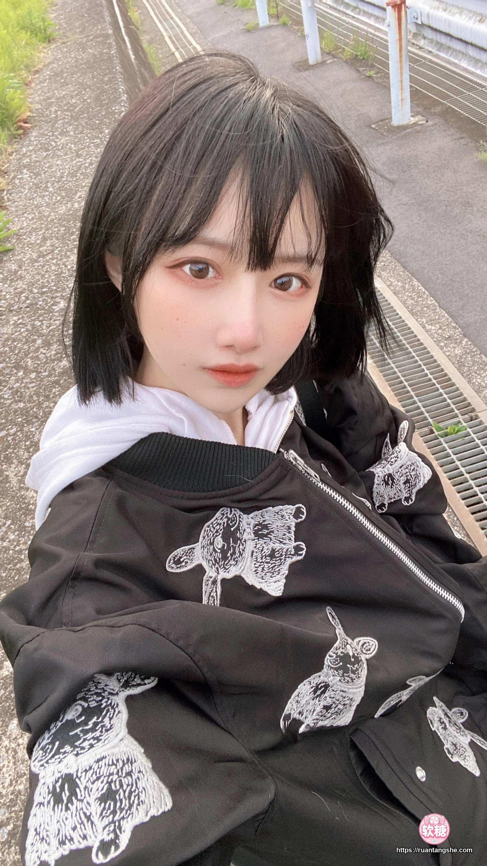 Shika小鹿鹿 Shika小鹿鹿 NO.122 - 莎拉自拍集