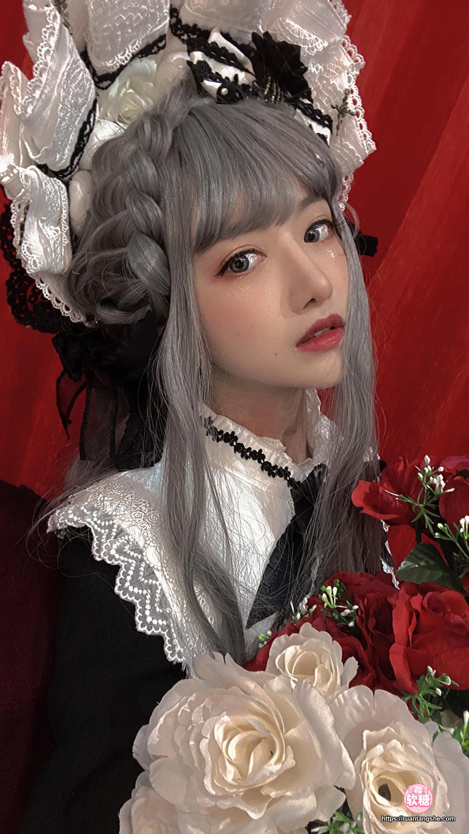Shika小鹿鹿 Shika小鹿鹿 NO.122 - 莎拉自拍集