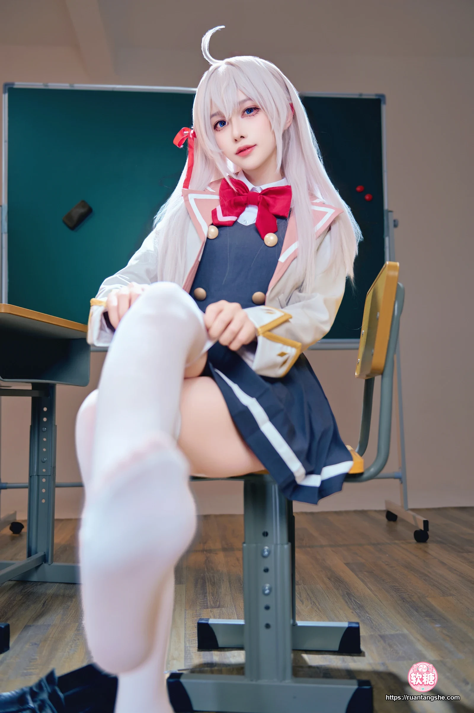 Shika小鹿鹿 Shika小鹿鹿 NO.123 - 邻座艾莉同学