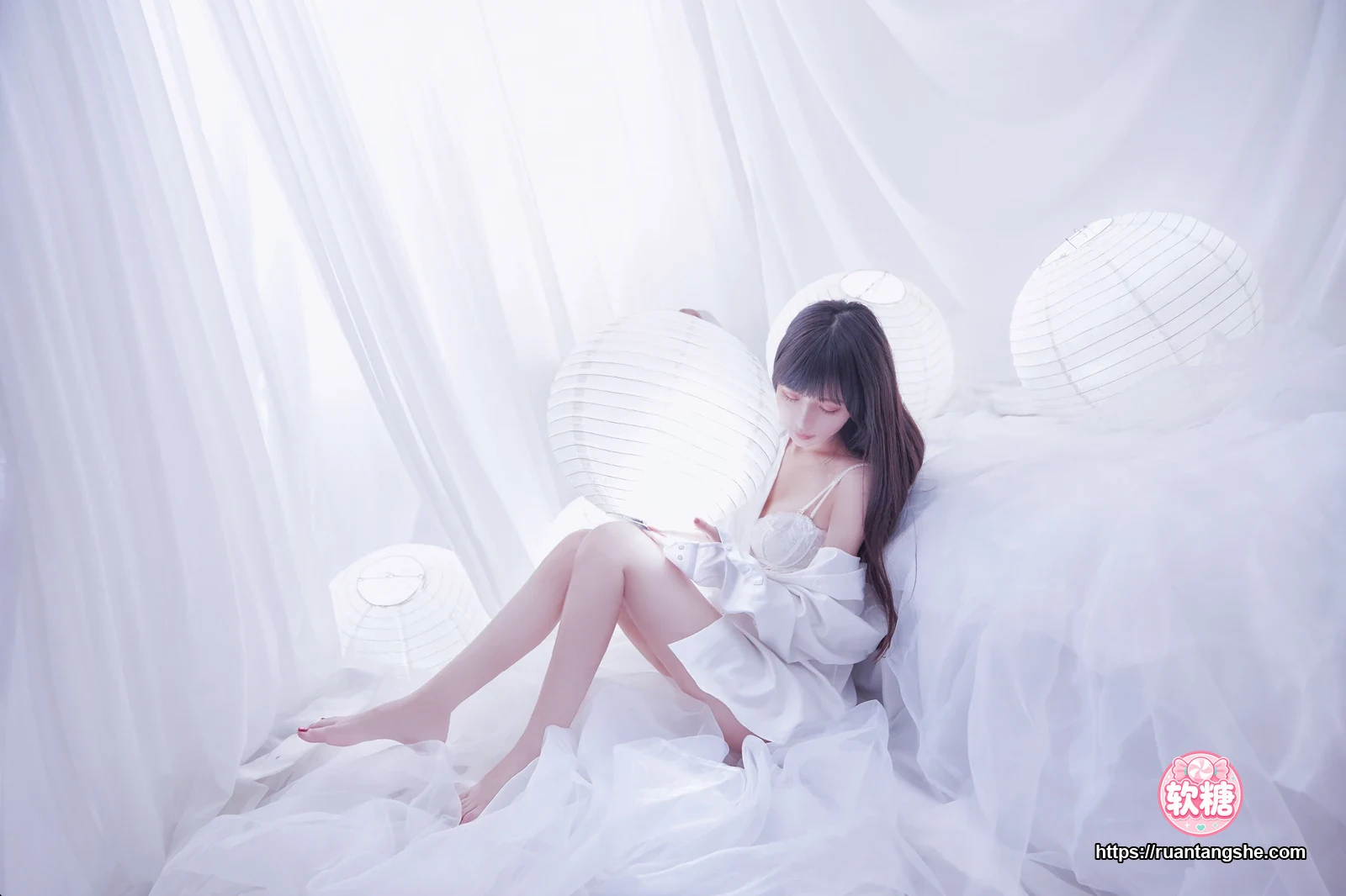 Shika小鹿鹿 Shika小鹿鹿 NO.17 - 纯白