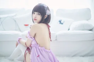 Shika小鹿鹿《路人女主》写真图集 40P｜在线预览与图包下载