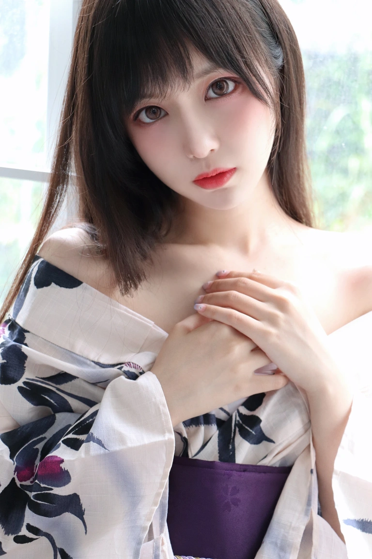 Shika小鹿鹿《夏日合集》写真图集 15P｜在线预览与图包下载