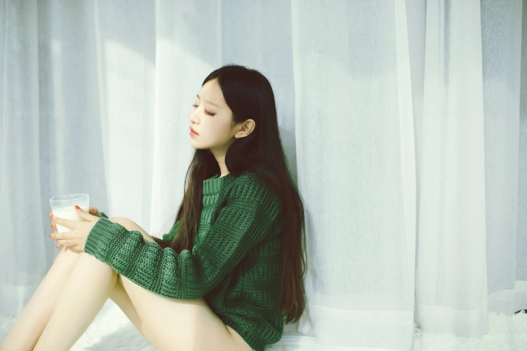Shika小鹿鹿《写真02》写真图集 14P｜在线预览与图包下载