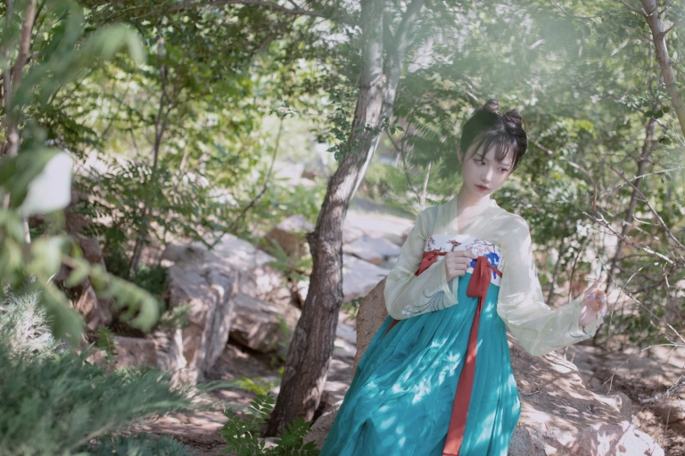 Shika小鹿鹿《中秋》写真图集 18P｜在线预览与图包下载