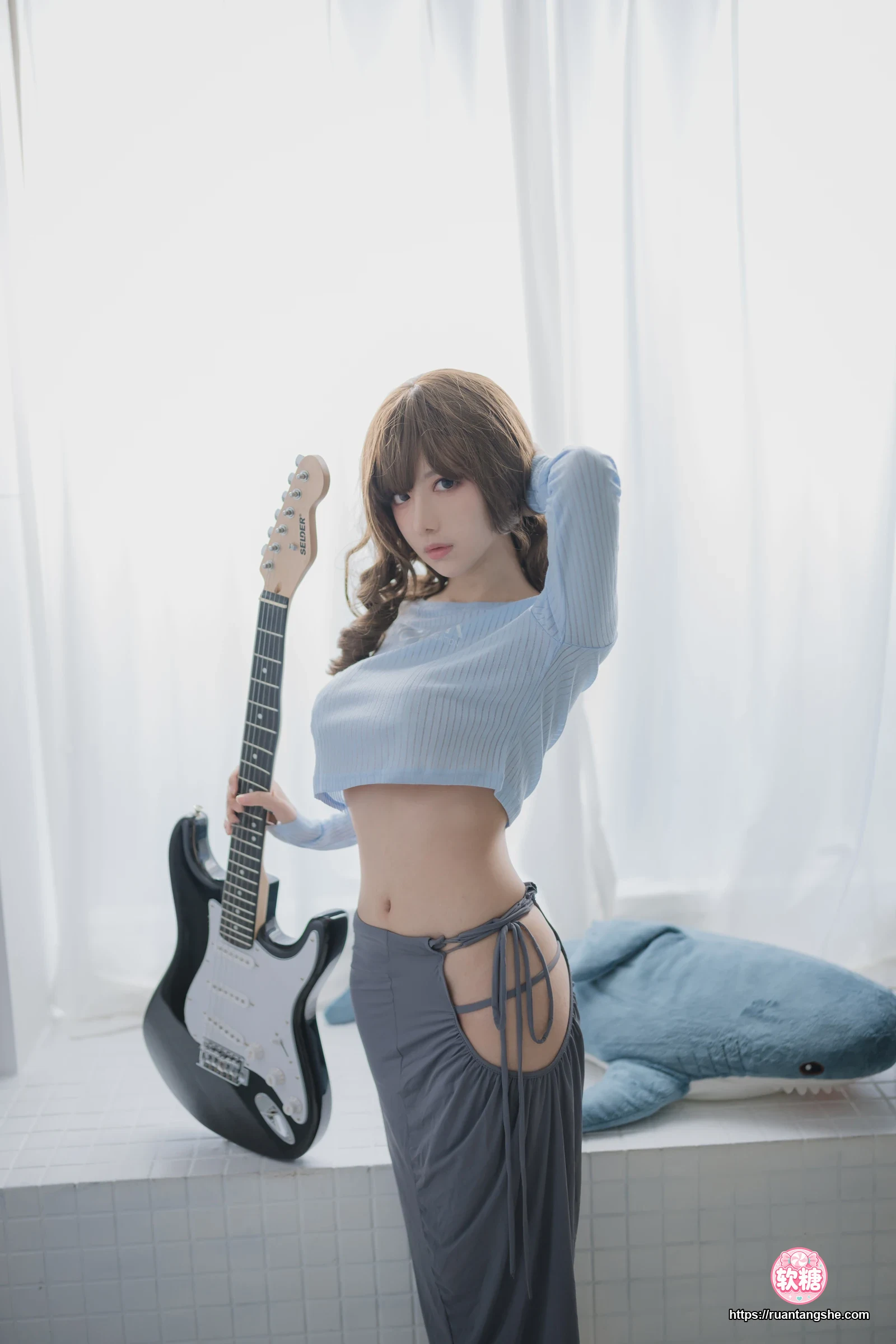 Shika小鹿鹿 Shika小鹿鹿 NO.71 - 吉他妹妹