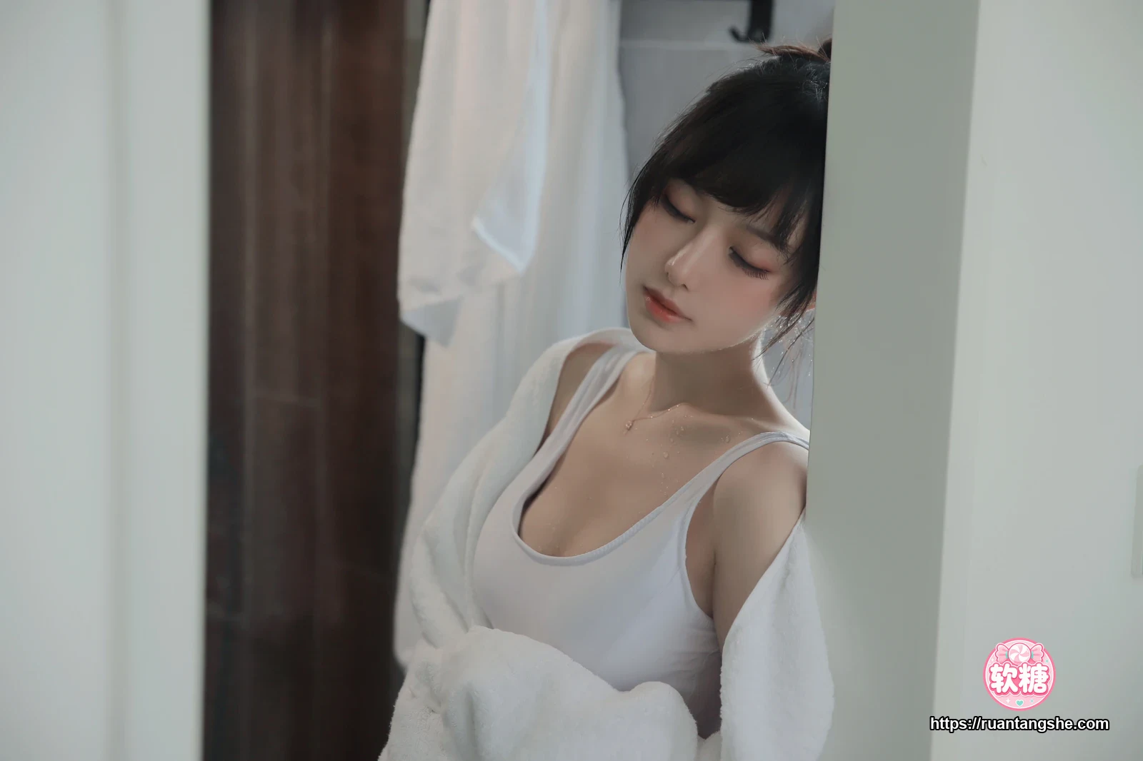 Shika小鹿鹿 Shika小鹿鹿 NO.76 - 半透浴室