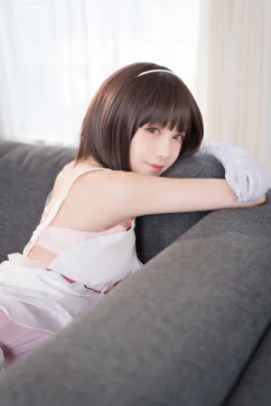 Shika小鹿鹿《加藤惠》写真图集 61P+1V｜在线预览与图包下载