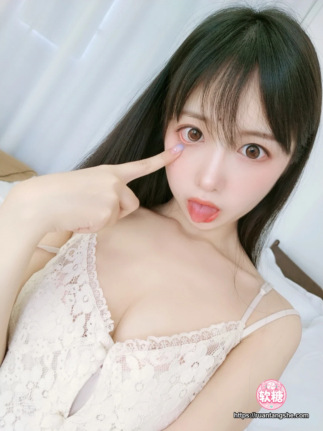 Shika小鹿鹿 Shika小鹿鹿 NO.94 - 第五套 自拍25P