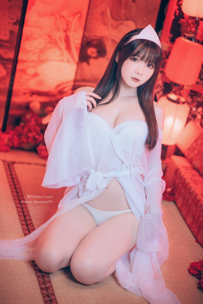 霜月shimo《11月本》写真图集 63P｜在线预览与图包下载