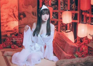 霜月shimo《11月本》写真图集 63P｜在线预览与图包下载