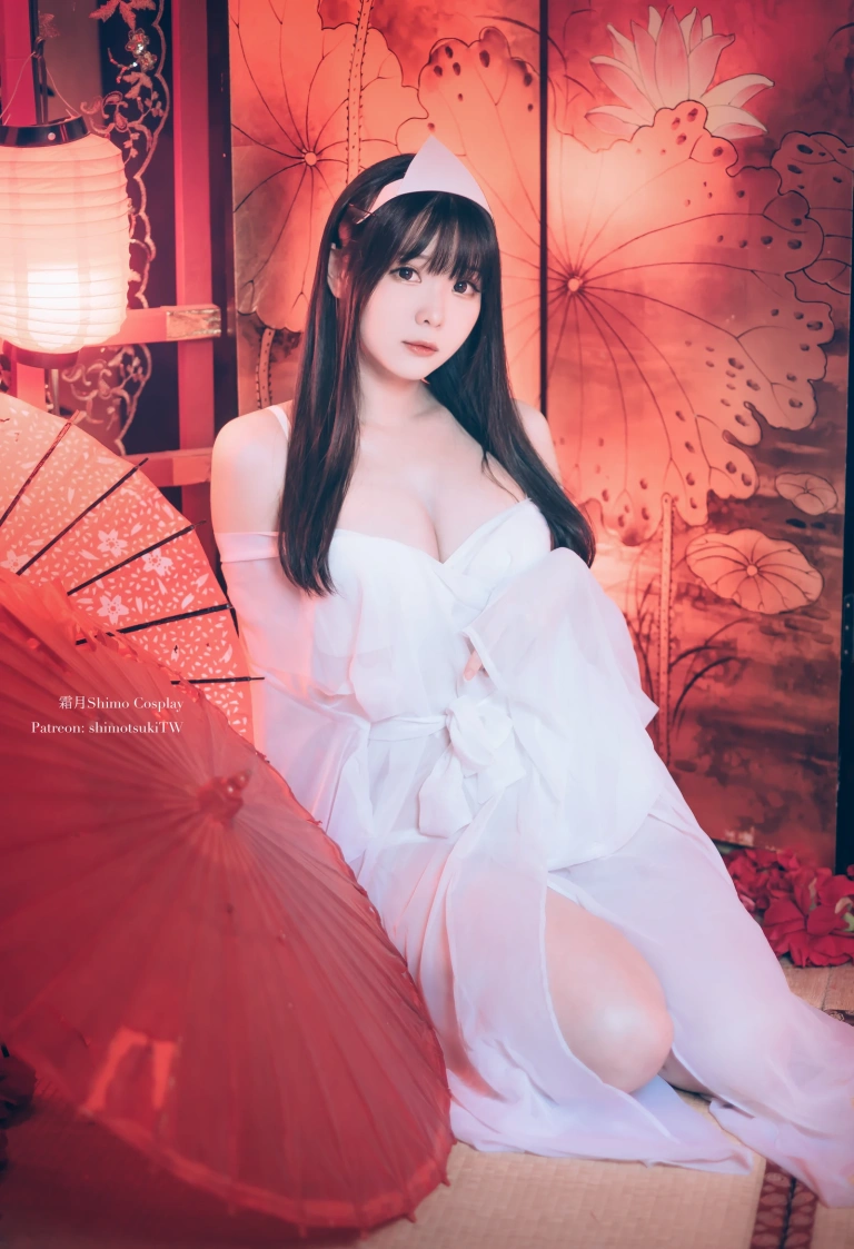 霜月shimo《11月本》写真图集 63P｜在线预览与图包下载