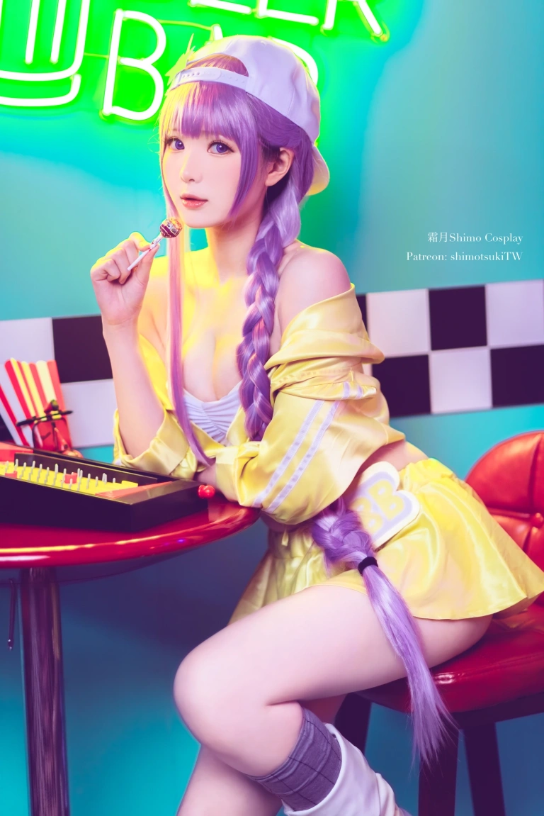 霜月shimo《BB泳装》写真图集 15P｜在线预览与图包下载