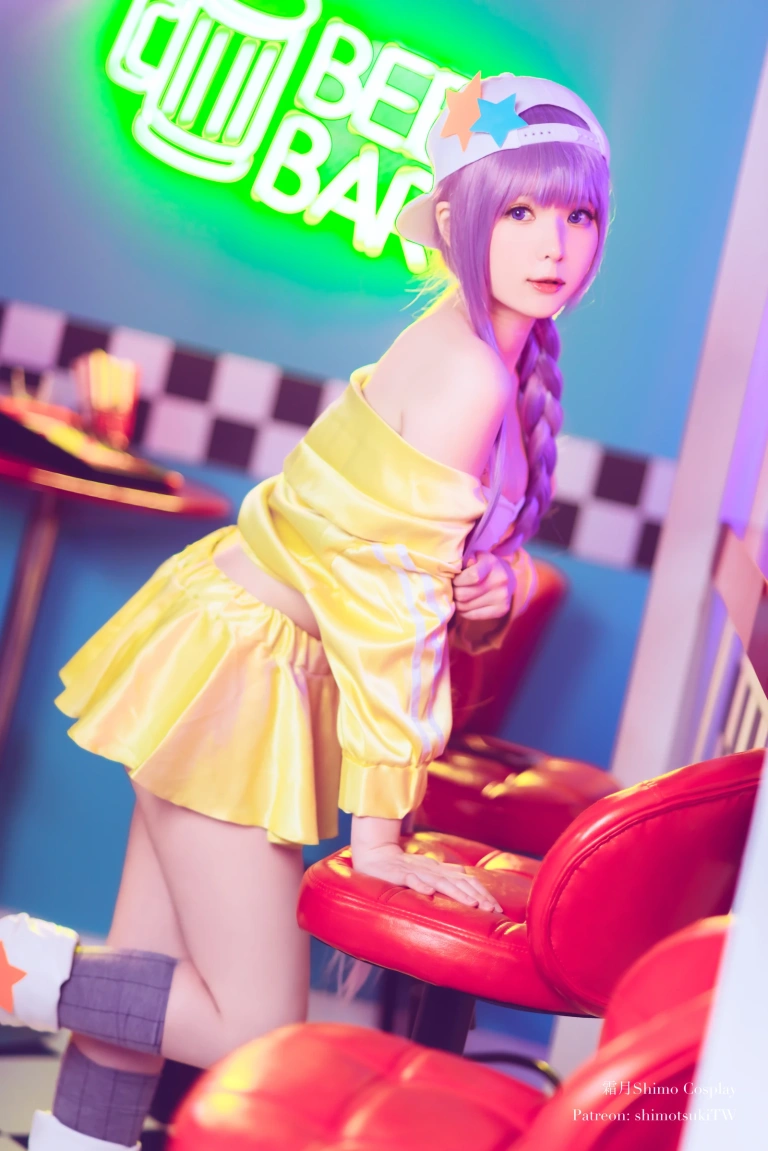 霜月shimo《BB泳装》写真图集 15P｜在线预览与图包下载