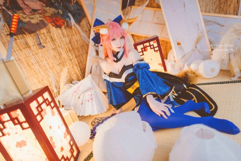 霜月shimo《玉藻前》写真图集 15P｜在线预览与图包下载