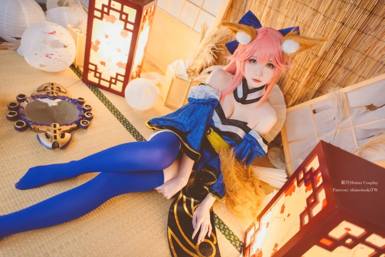 霜月shimo《玉藻前》写真图集 15P｜在线预览与图包下载