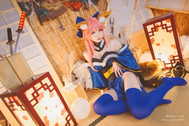 霜月shimo《玉藻前》写真图集 15P｜在线预览与图包下载