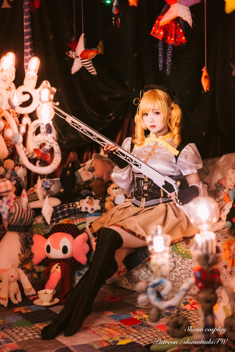 霜月shimo《巴麻美》写真图集 18P｜在线预览与图包下载
