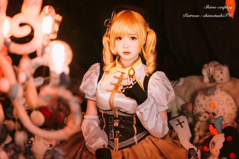 霜月shimo《巴麻美》写真图集 18P｜在线预览与图包下载