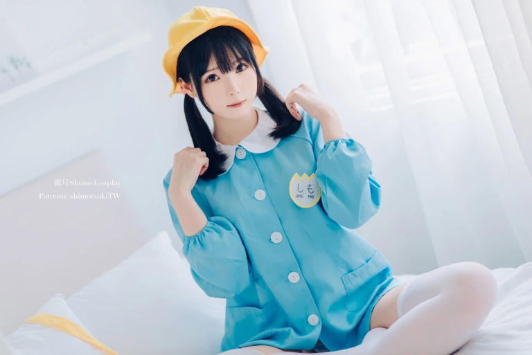 霜月shimo《幼稚园》写真图集 12P｜在线预览与图包下载