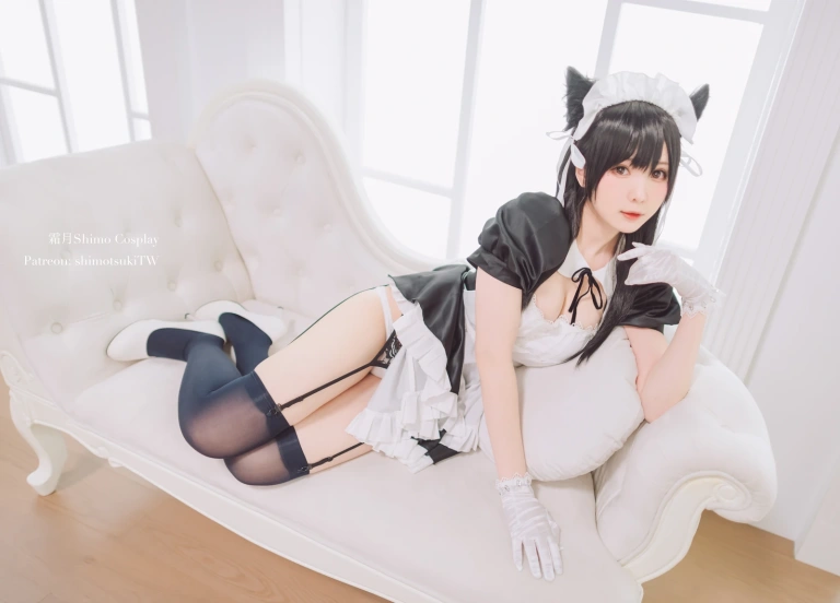 霜月shimo《爱宕女仆》写真图集 16P+2V｜在线预览与图包下载