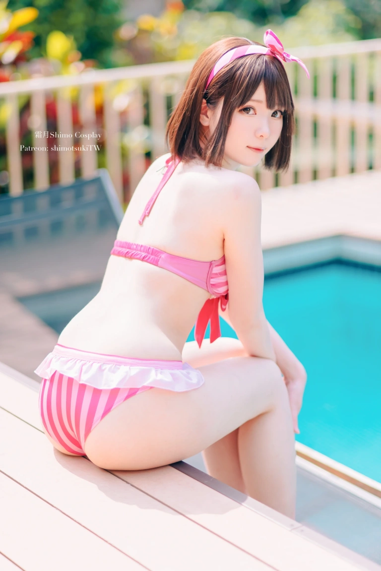 霜月shimo《加藤惠泳衣》写真图集 19P｜在线预览与图包下载