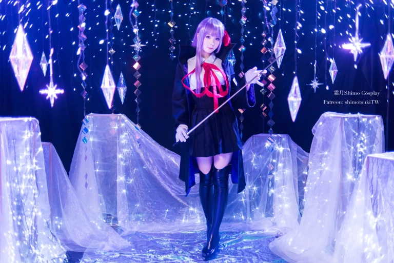 霜月shimo《BB》写真图集 14P｜在线预览与图包下载