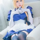 霜月shimo《贞德》写真图集 15P｜在线预览与图包下载