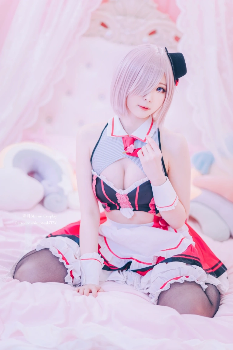 霜月shimo《July Bonus》写真图集 15P｜在线预览与图包下载