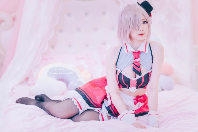 霜月shimo《July Bonus》写真图集 15P｜在线预览与图包下载