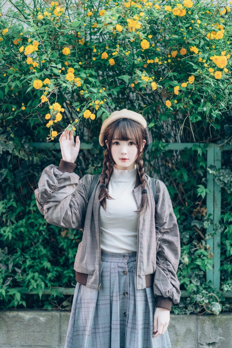 霜月shimo《SPRING》写真图集 54P｜在线预览与图包下载