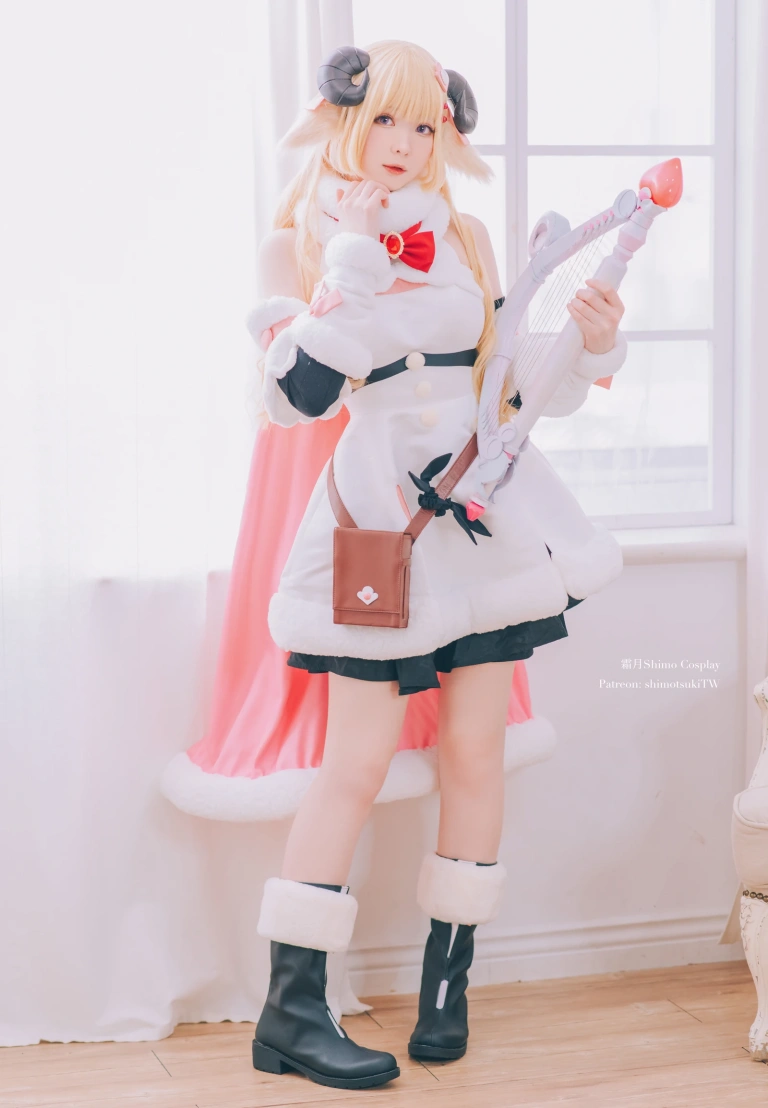 霜月shimo《Hololive 角卷綿芽》写真图集 13P｜在线预览与图包下载