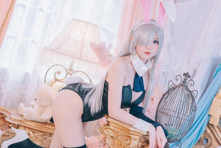 霜月shimo《七大罪 伊丽莎白 兔女郎》写真图集 16P｜在线预览与图包下载