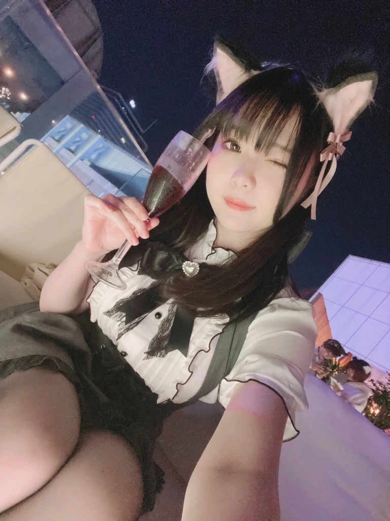 霜月shimo《Fantia 2021年12月会员合集（8期）》写真图集 118P｜在线预览与图包下载