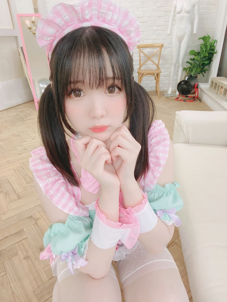 霜月shimo《Fantia 2022年06月会员合集（6期）》写真图集 122P｜在线预览与图包下载