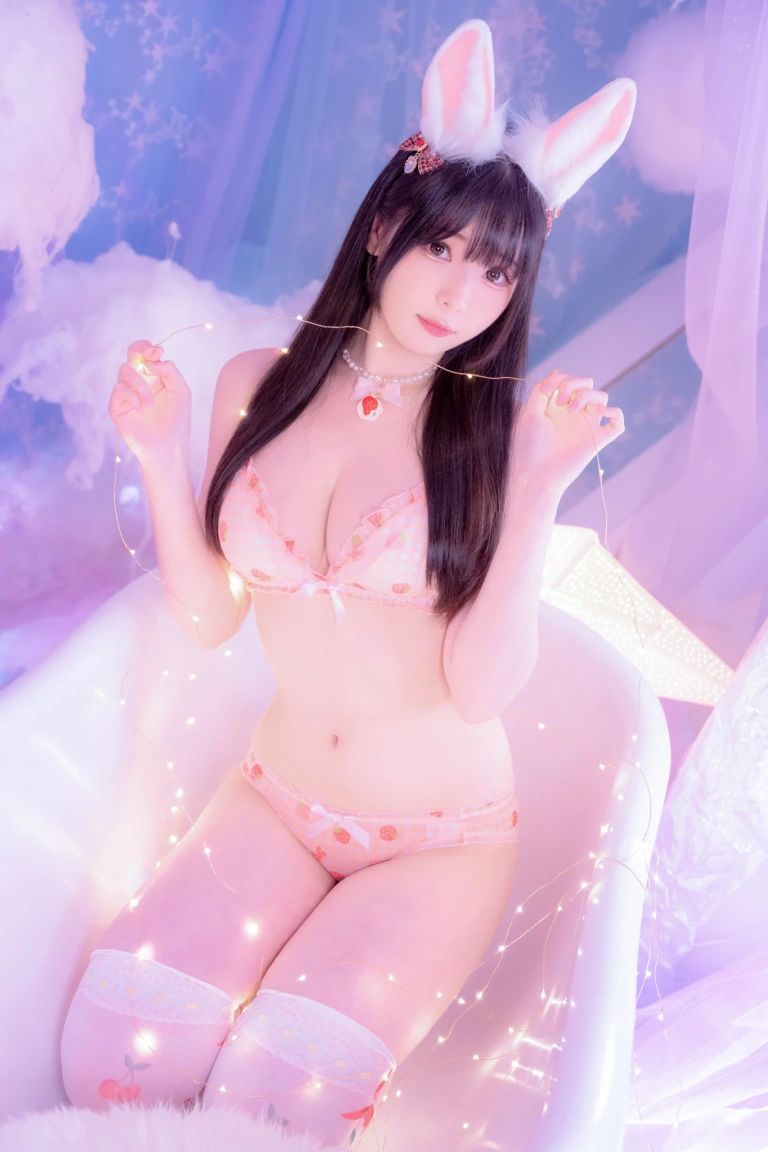 霜月shimo《Fantia 2022年08月会员合集（6期）》写真图集 94P｜在线预览与图包下载