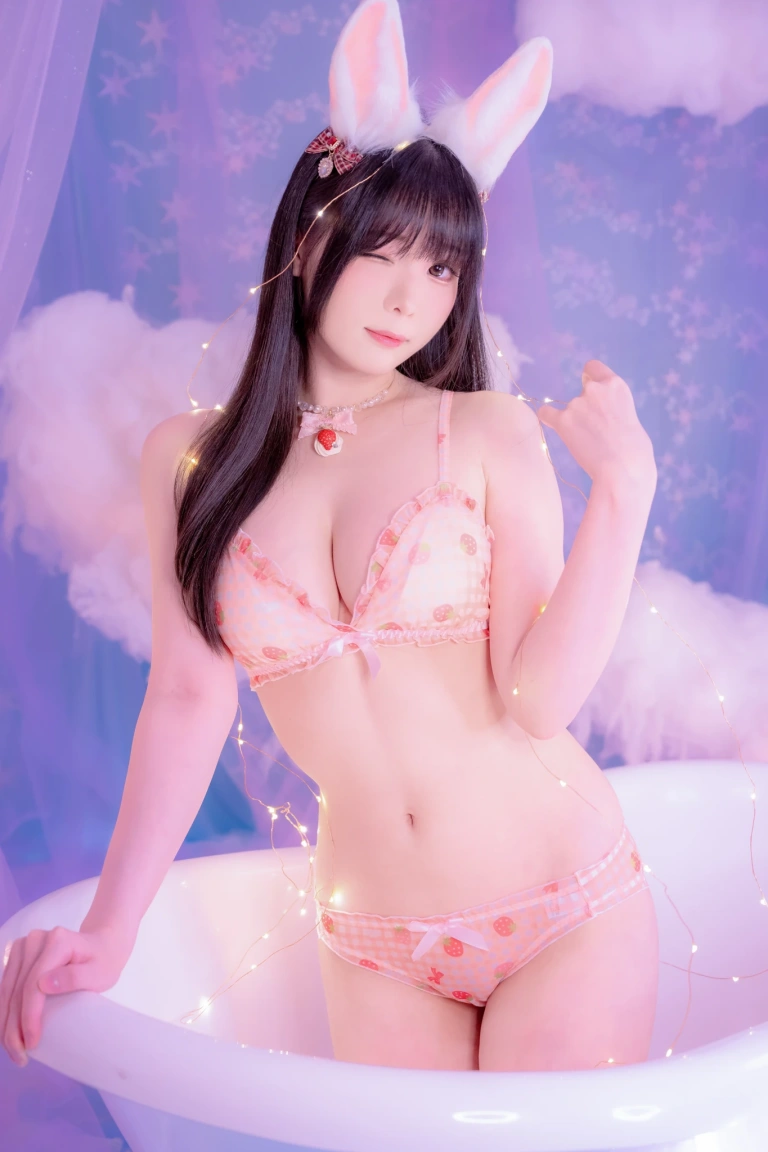 霜月shimo《Fantia 2022年08月会员合集（6期）》写真图集 94P｜在线预览与图包下载
