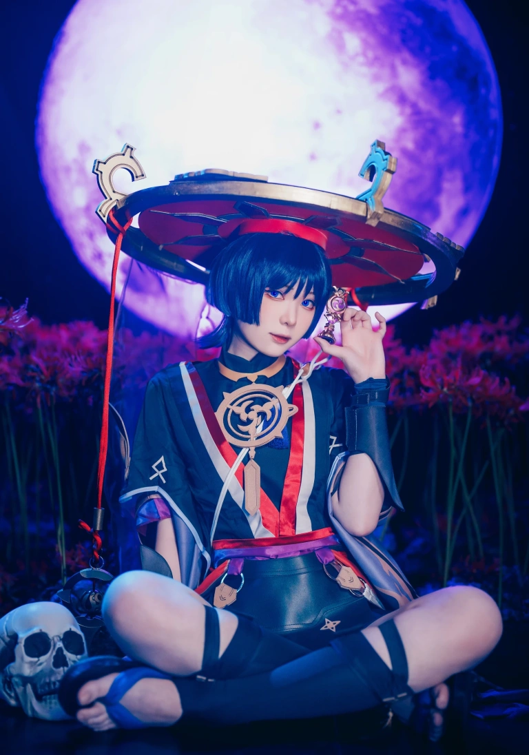 霜月shimo《Scaramouche》写真图集 12P｜在线预览与图包下载