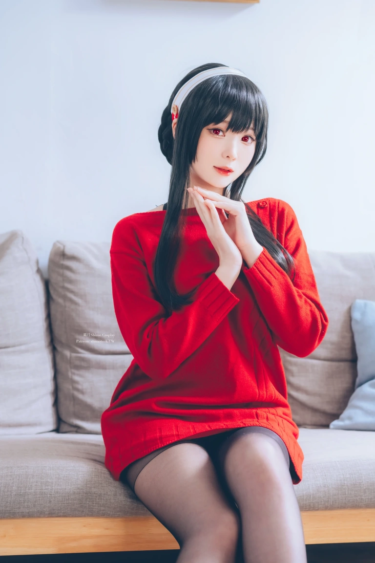 霜月shimo《Yor》写真图集 15P｜在线预览与图包下载