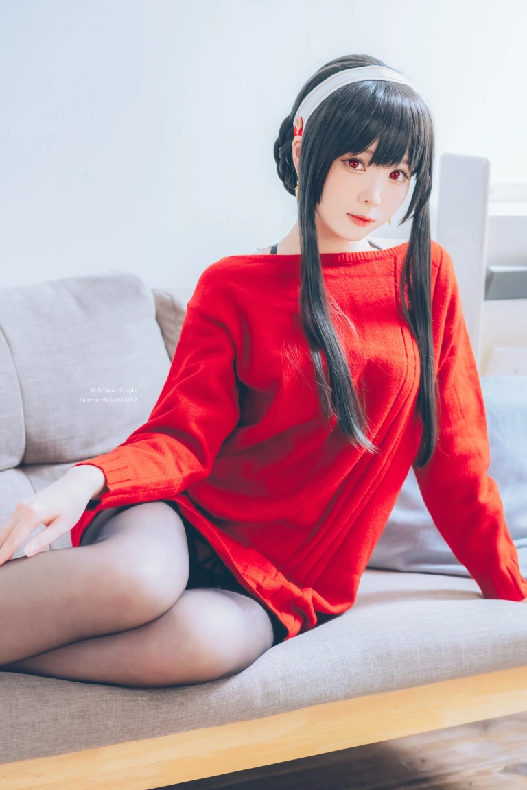 霜月shimo《Yor》写真图集 15P｜在线预览与图包下载