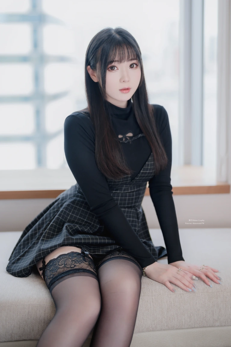 霜月shimo《Private Wear》写真图集 30P｜在线预览与图包下载
