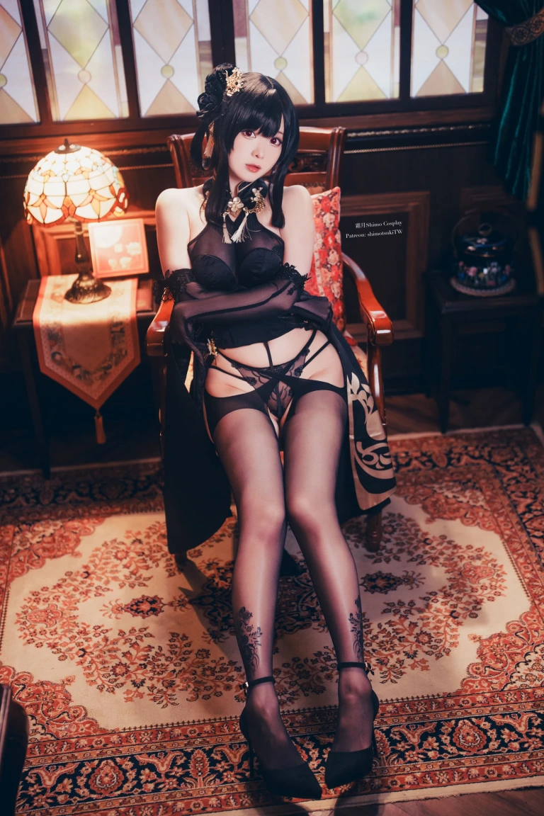 霜月shimo《Chen Hai》写真图集 22P｜在线预览与图包下载