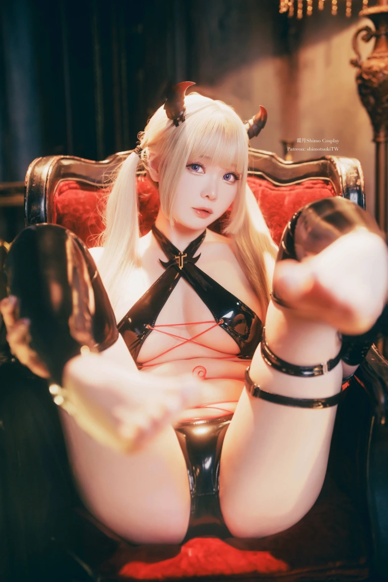 霜月shimo《Marie Rose Devil》写真图集 18P｜在线预览与图包下载